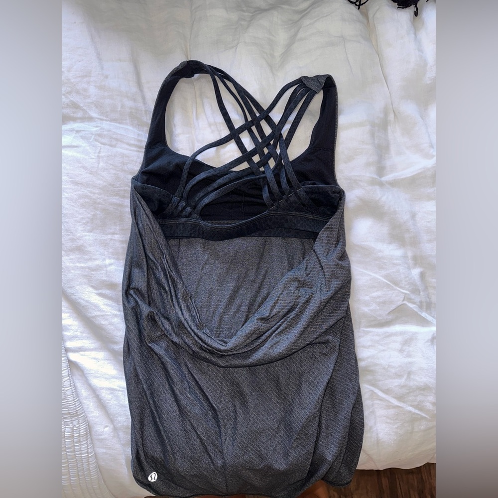 lululemon free to be tank in heather gray size 0